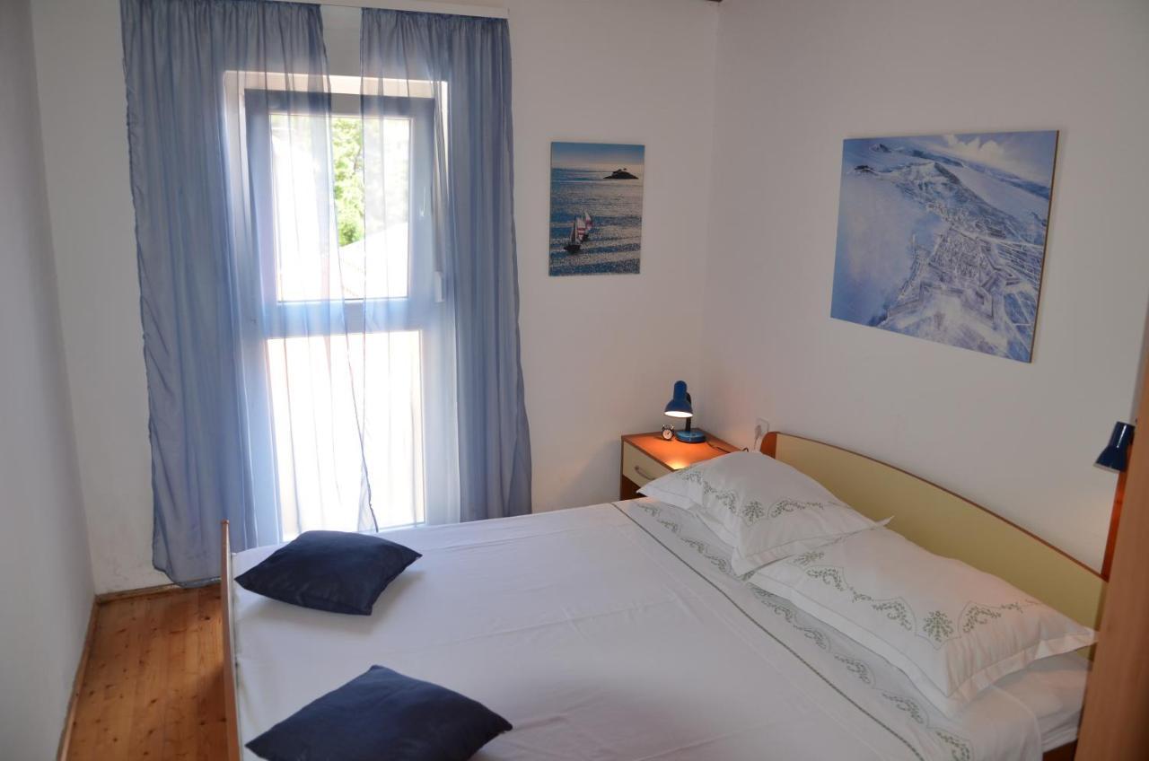 Apartments Vucak Stanici Ngoại thất bức ảnh